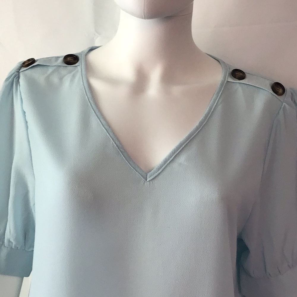 Light Blue Top - Picture 2 of 4